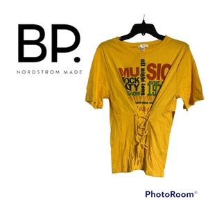 Bp by Nordstrom NWT Lace-Up “Battle of the Bands” Graphic Tee Medium